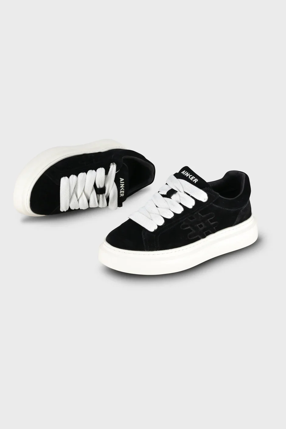 Ainker Drop Line Black Suede - Image 4