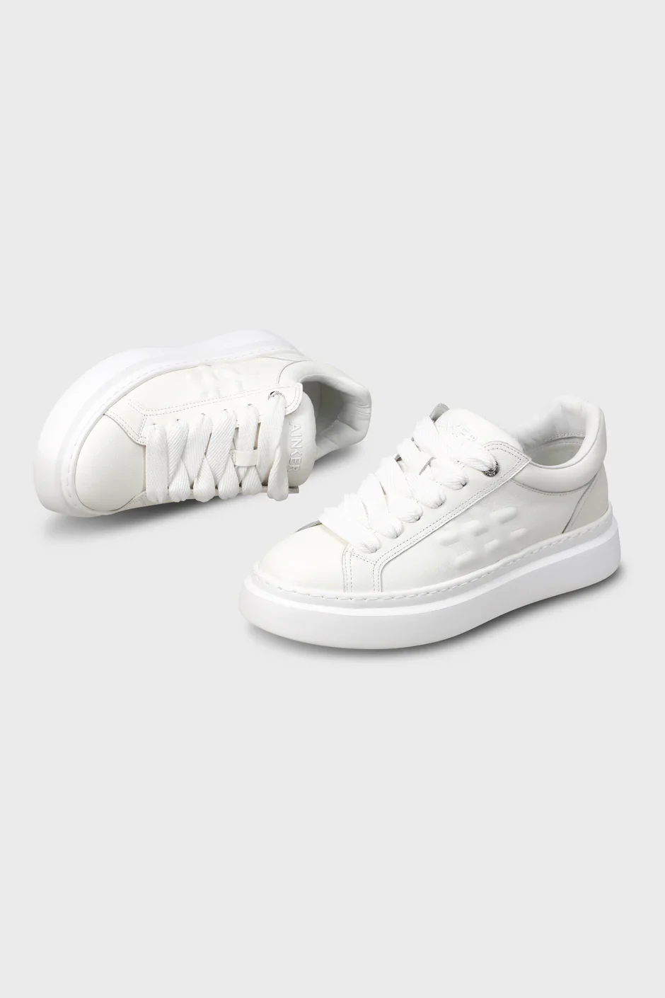 Ainker Drop Line White Leather - Image 4