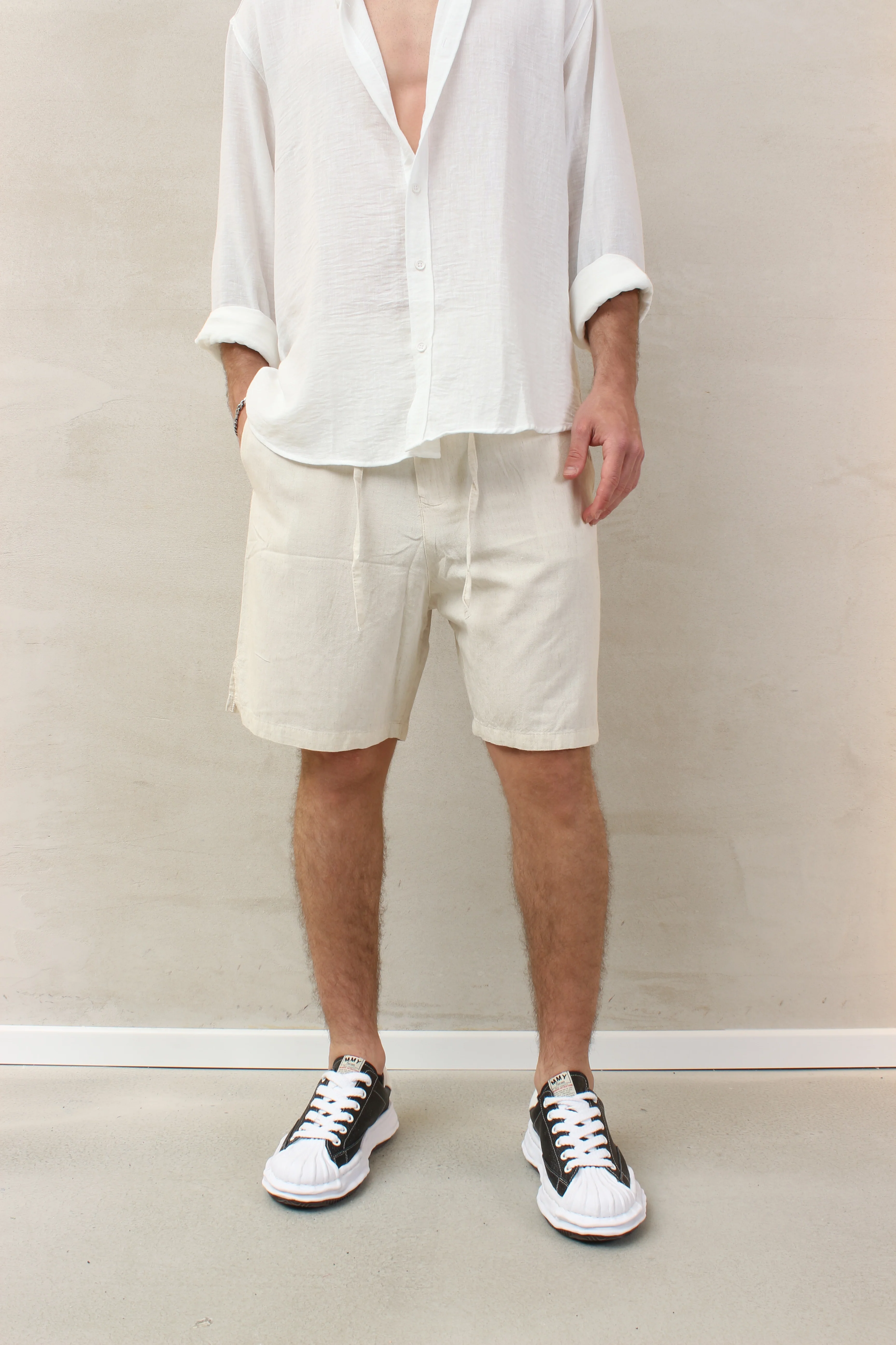 Giesto Short Linen Pants - Image 2