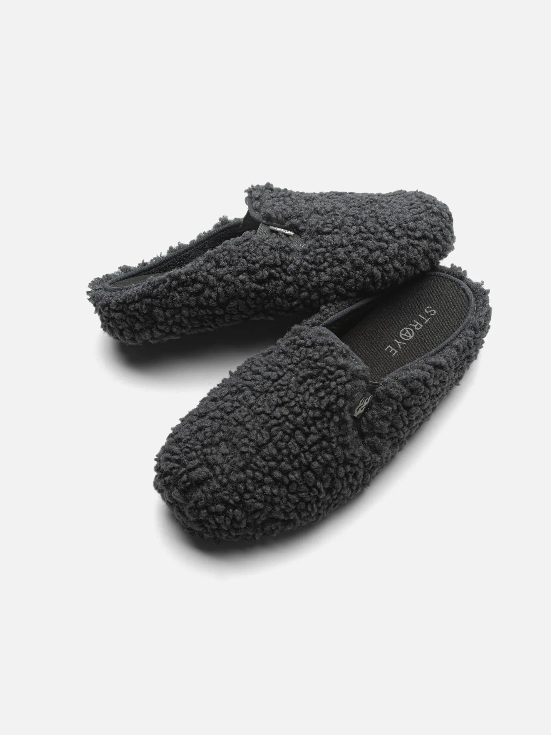 STRAYE Ventura Mule - Furry Carbon - Image 2